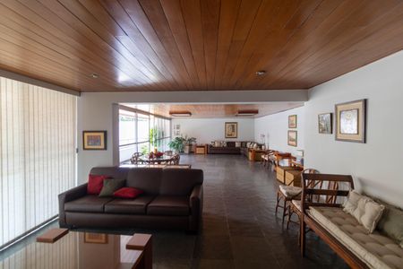 Apartamento à venda com 136m², 3 quartos e 1 vagaÁrea comum - Salão de festas