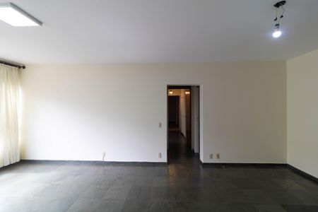 Apartamento à venda com 136m², 3 quartos e 1 vagaSalas