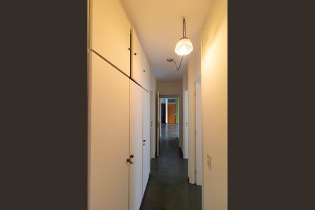 Apartamento à venda com 136m², 3 quartos e 1 vagaCorredor