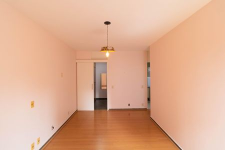 Apartamento à venda com 136m², 3 quartos e 1 vagaSuíte