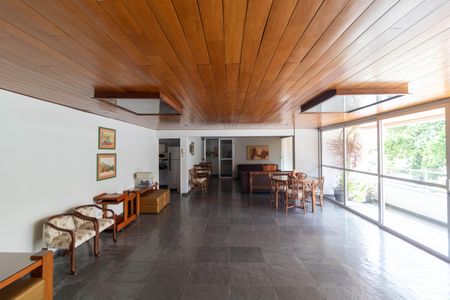 Apartamento à venda com 136m², 3 quartos e 1 vagaÁrea comum - Salão de festas