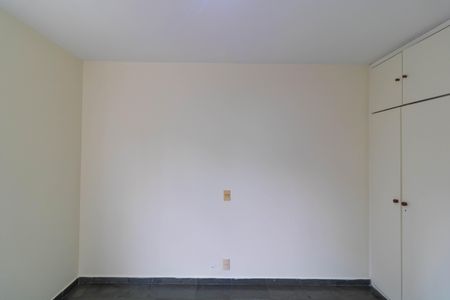 Apartamento à venda com 136m², 3 quartos e 1 vagaQuarto 02