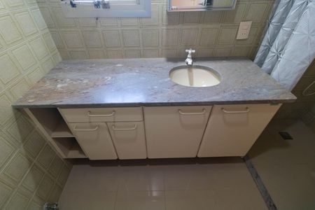 Apartamento à venda com 136m², 3 quartos e 1 vagaBanheiro da Suíte