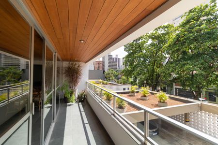 Apartamento à venda com 136m², 3 quartos e 1 vagaÁrea comum -  Sacada do Salão de festas