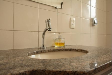 Apartamento para alugar com 64m², 2 quartos e 1 vagaBanheiro