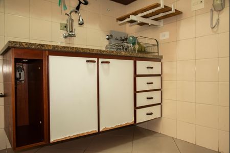 Apartamento para alugar com 64m², 2 quartos e 1 vagaCozinha