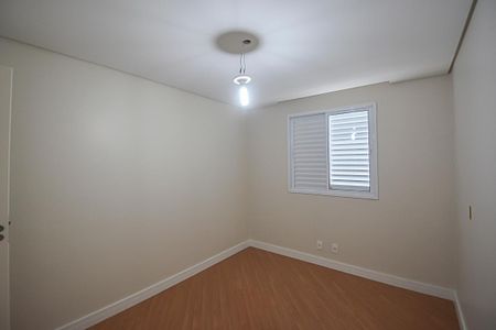 Apartamento para alugar com 65m², 2 quartos e 1 vagaQuarto 