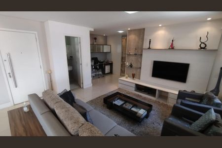Apartamento à venda com 151m², 3 quartos e 3 vagasSala