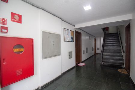 Apartamento para alugar com 45m², 2 quartos e 1 vaga Apartamento para alugar com 45m², 2 quartos e 1 vagaHall social