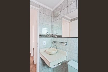 Apartamento para alugar com 49m², 2 quartos e 1 vaga Apartamento para alugar com 49m², 2 quartos e 1 vagaBanheiro