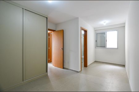 Suíte de apartamento para alugar com 3 quartos, 144m² em Floresta, Belo Horizonte