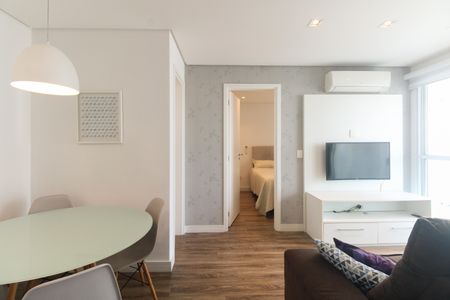 Sala  de apartamento à venda com 1 quarto, 45m² em Vila Gomes Cardim, São Paulo