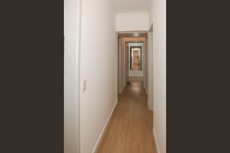 Corredor de apartamento para alugar com 3 quartos, 116m² em Perdizes, São Paulo