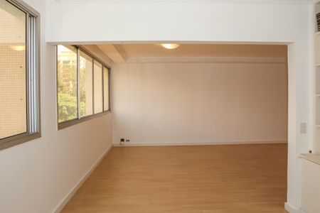 Sala de apartamento para alugar com 3 quartos, 116m² em Perdizes, São Paulo