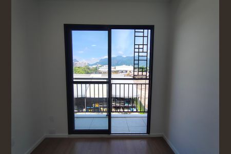 Apartamento para alugar com 40m², 2 quartos e sem vaga