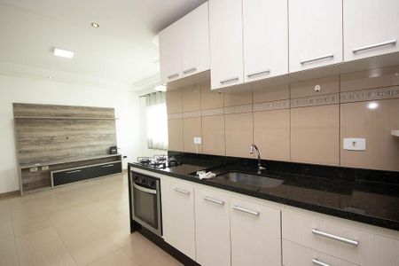 Sala / Cozinha  de casa para alugar com 2 quartos, 70m² em Vila Medeiros, São Paulo