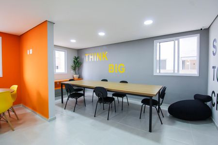 Apartamento para alugar com 37m², 2 quartos e sem vagaCooworkin