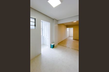 Apartamento à venda com 112m², 2 quartos e sem vaga Apartamento à venda com 112m², 2 quartos e sem vagaCozinha