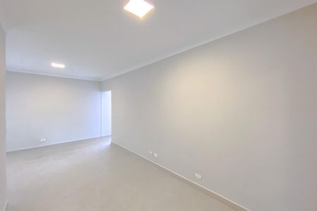 Apartamento à venda com 112m², 2 quartos e sem vaga Apartamento à venda com 112m², 2 quartos e sem vagaSala