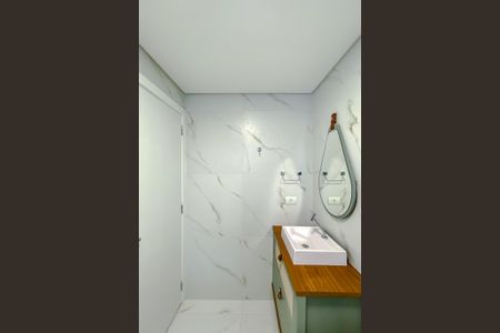 Apartamento à venda com 112m², 2 quartos e sem vaga Apartamento à venda com 112m², 2 quartos e sem vagaBanheiro