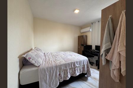 Apartamento à venda com 2 quartos, 45m² em Santos Dumont, São Leopoldo