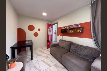 Apartamento à venda com 2 quartos, 45m² em Santos Dumont, São Leopoldo