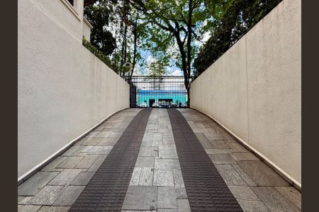 Apartamento à venda com 70m², 2 quartos e 1 vagaClausura Garagem 