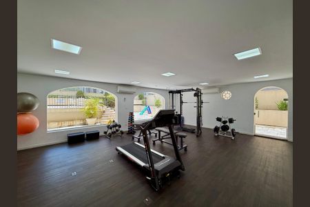 Apartamento à venda com 70m², 2 quartos e 1 vagaAcademia