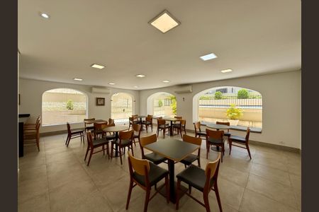 Apartamento à venda com 70m², 2 quartos e 1 vagaSalão de Festas 