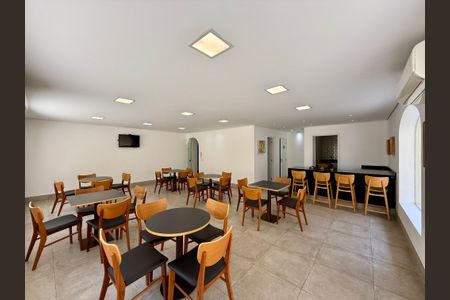 Apartamento à venda com 70m², 2 quartos e 1 vagaSalão de Festas 