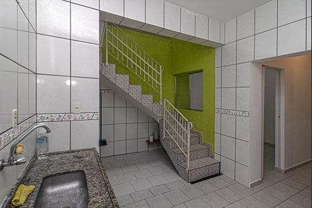 Casa para alugar com 140m², 2 quartos e 1 vagacozinha e área de serviço compartilhadas_2