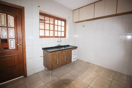 Casa para alugar com 79m², 2 quartos e 2 vagasCozinha