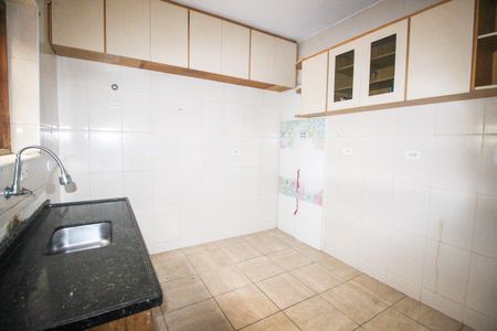 Casa para alugar com 79m², 2 quartos e 2 vagasCozinha