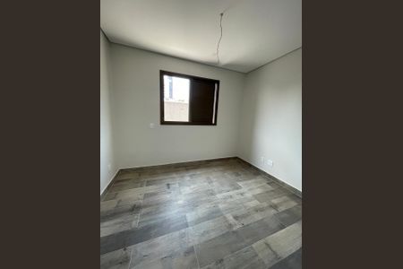 Casa à venda com 4 quartos, 250m² em Jaraguá, Belo Horizonte