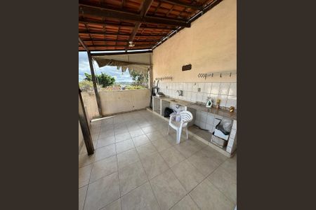 Casa à venda com 300m², 5 quartos e 3 vagas