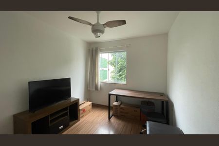 Sala de apartamento para alugar com 1 quarto, 35m² em Portuguesa, Rio de Janeiro