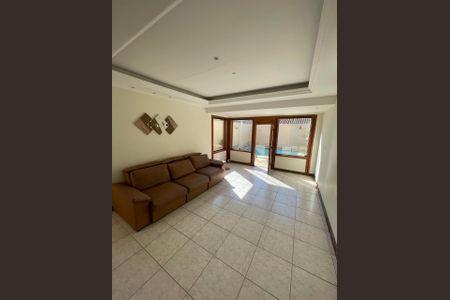 Casa à venda com 4 quartos, 323m² em Santa Rosa, Belo Horizonte