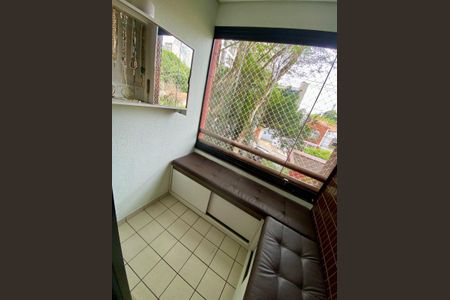 Apartamento à venda com 95m², 3 quartos e 2 vagasVaranda