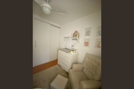 Apartamento à venda com 95m², 3 quartos e 2 vagasQuarto 2