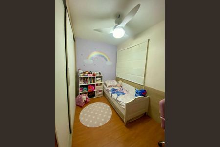 Apartamento à venda com 95m², 3 quartos e 2 vagasQuarto 3