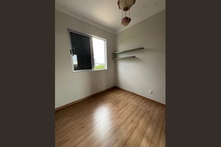 Casa à venda com 3 quartos, 98m² em Indaiá, Belo Horizonte
