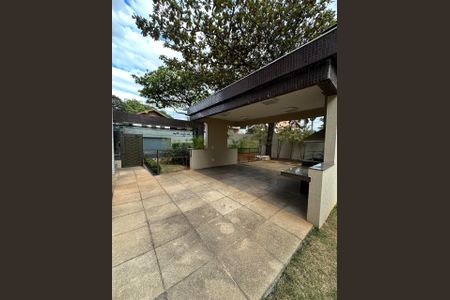 Casa à venda com 98m², 3 quartos e 3 vagas
