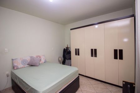 Casa à venda com 130m², 4 quartos e 3 vagasQuarto 1