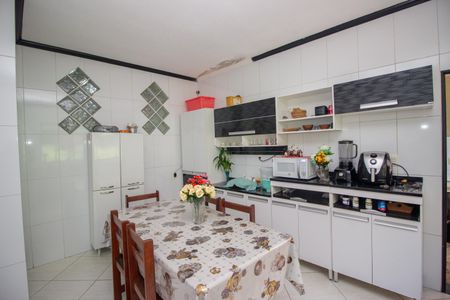 Casa à venda com 130m², 4 quartos e 3 vagasCozinha