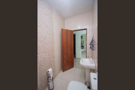 Casa à venda com 130m², 4 quartos e 3 vagasBanheiro Social