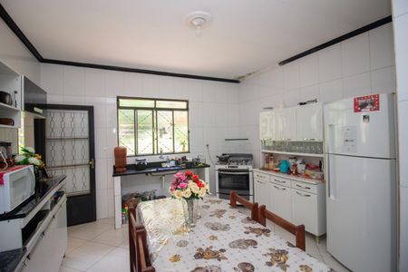 Casa à venda com 130m², 4 quartos e 3 vagasCozinha