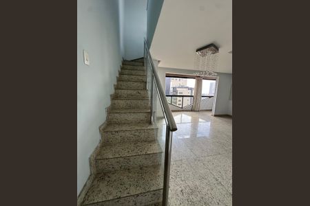 Casa à venda com 280m², 4 quartos e 3 vagas
