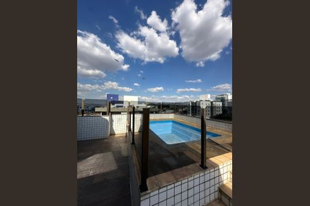 Casa à venda com 280m², 4 quartos e 3 vagas