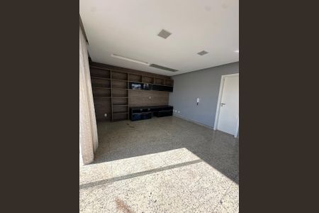 Casa à venda com 280m², 4 quartos e 3 vagas