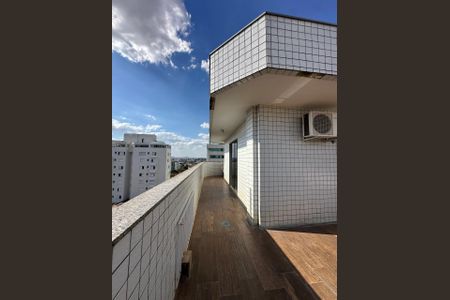 Casa à venda com 280m², 4 quartos e 3 vagas